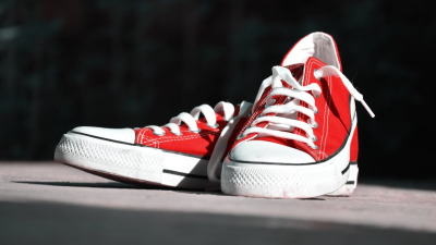 Sneakersi sau tenisi dama? Pe care ii alegem?