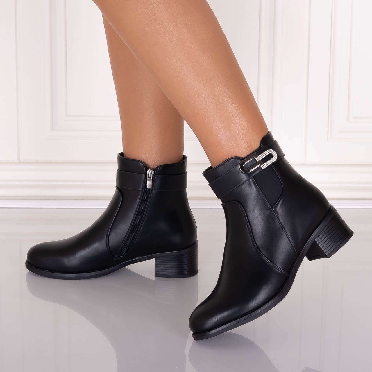 Aceasta este imaginea corespunzatoare acestui obiect