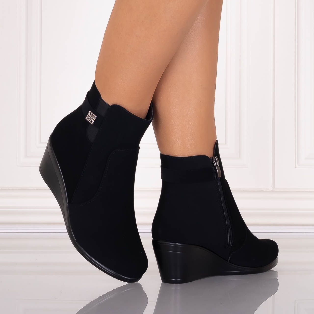 Aceasta este imaginea corespunzatoare acestui obiect