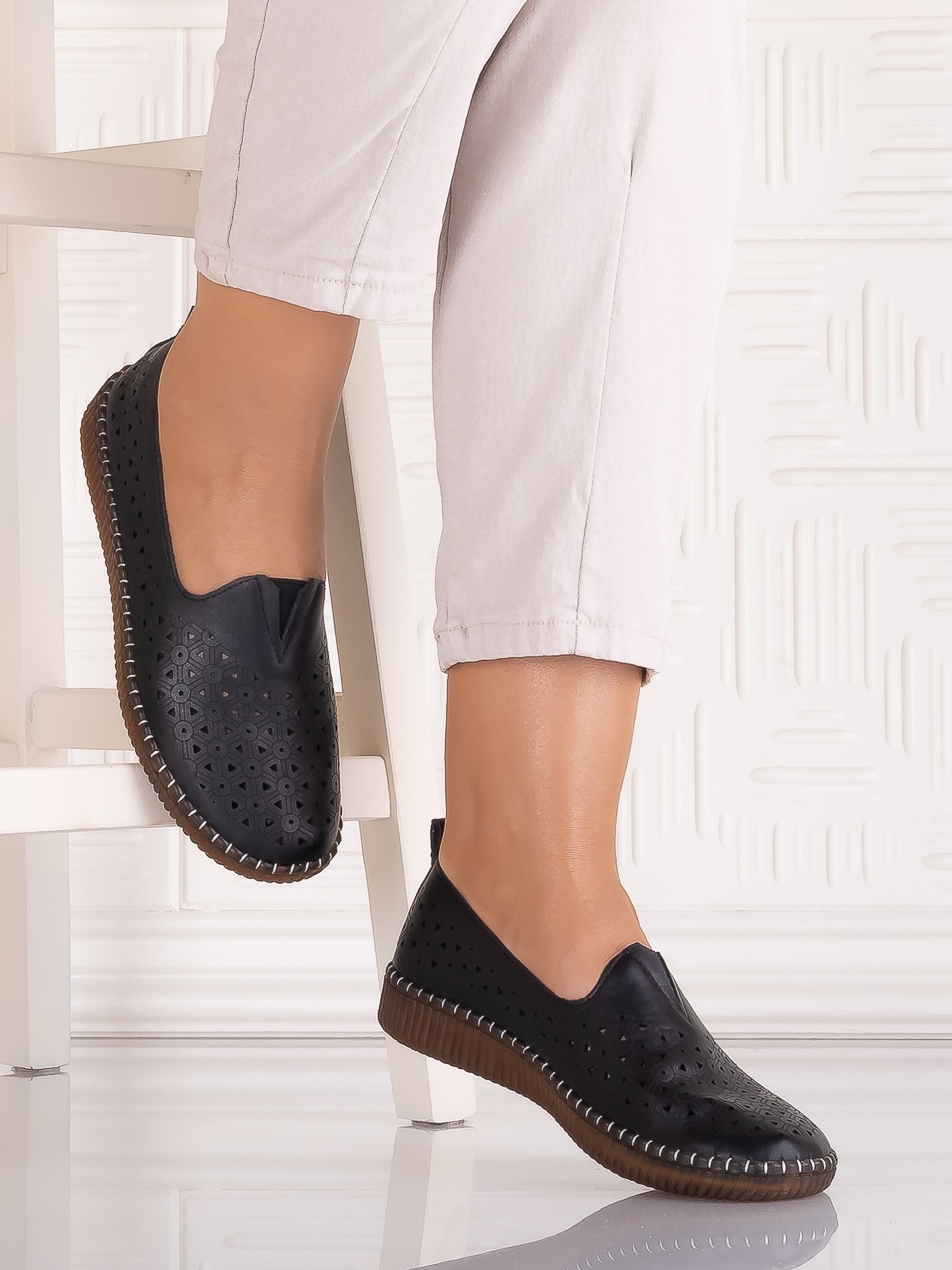 Pantofi casual Negrii dama din Piele Ecologica Belvina - imagine 4