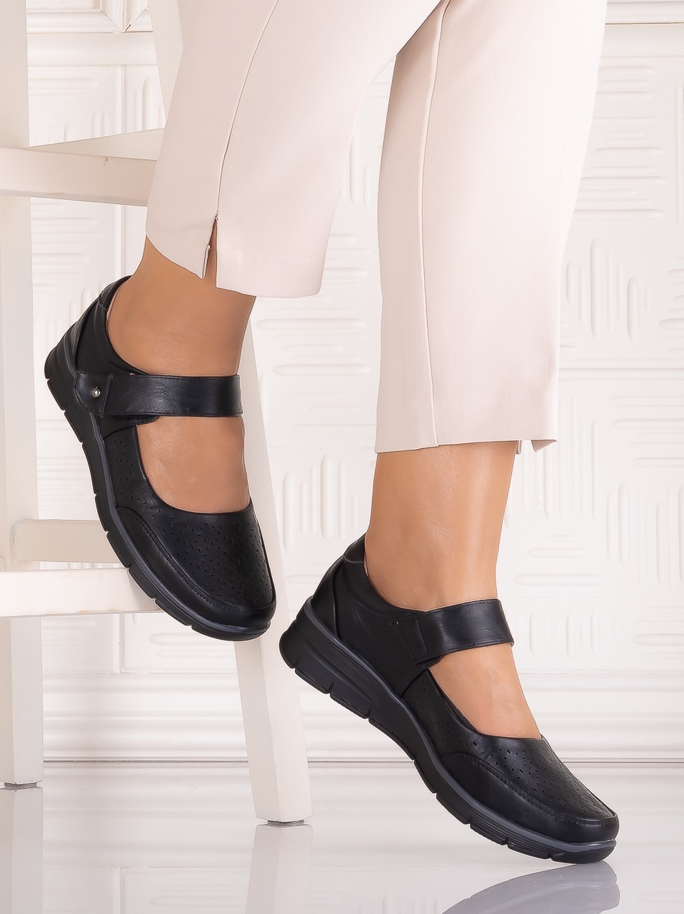 Pantofi dama casual Negrii din Piele Ecologică Anabelle - imagine 3