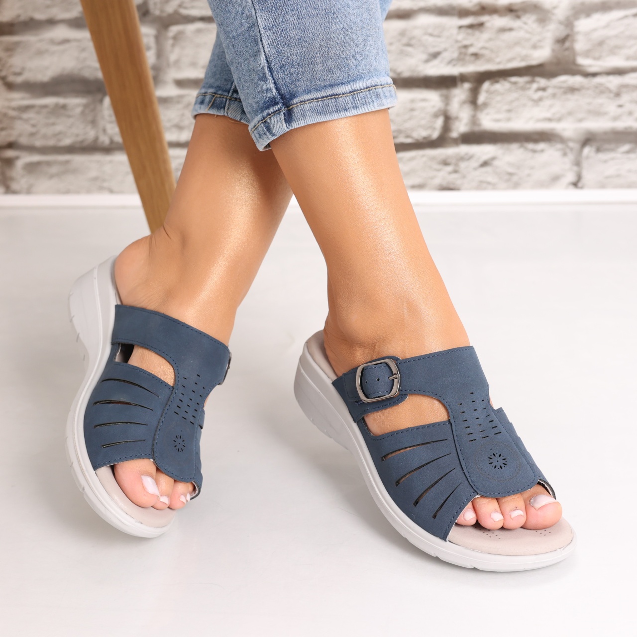 Papuci dama cu platforma Bleumarin din Piele Ecologica Monine - 2 | YEO