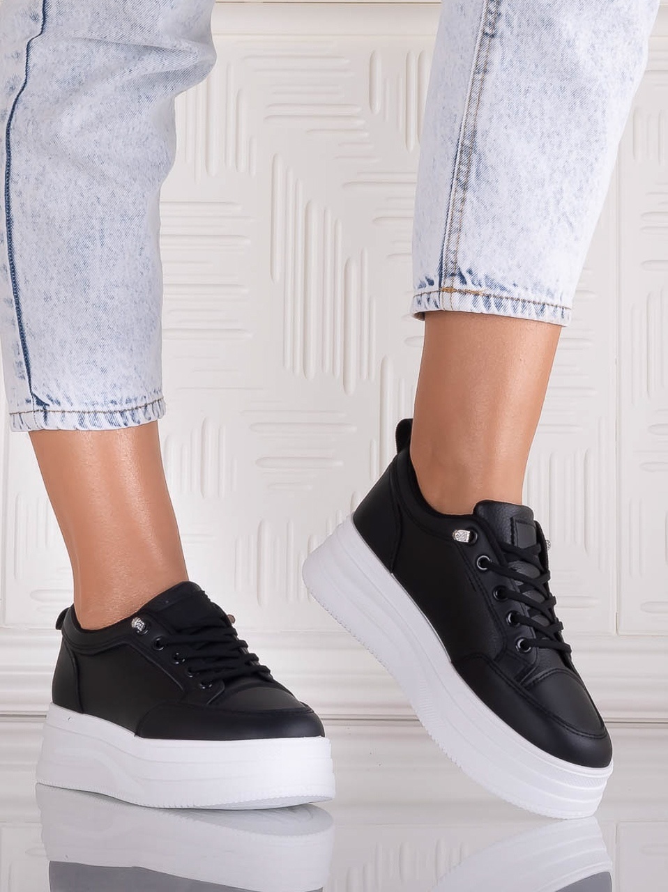 Aceasta este imaginea corespunzatoare acestui obiect