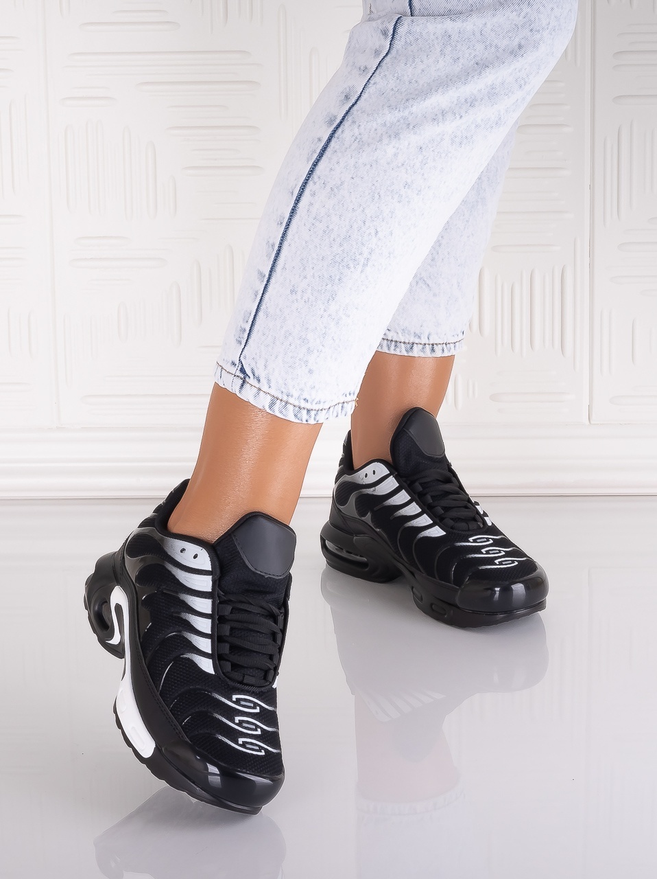 Adidasi dama Negru/alb din Textil Nikona - imagine 5