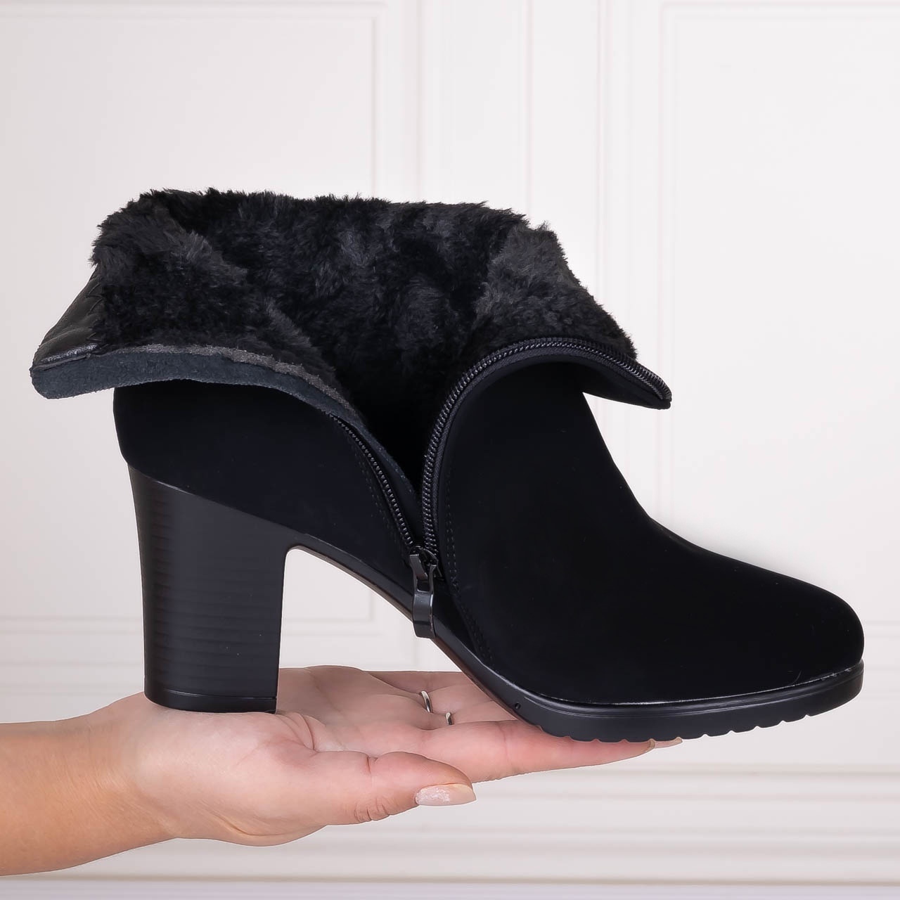 Botine Dama Imblanite Negre din Piele Ecologica Intoarsa Delois - 1 | YEO