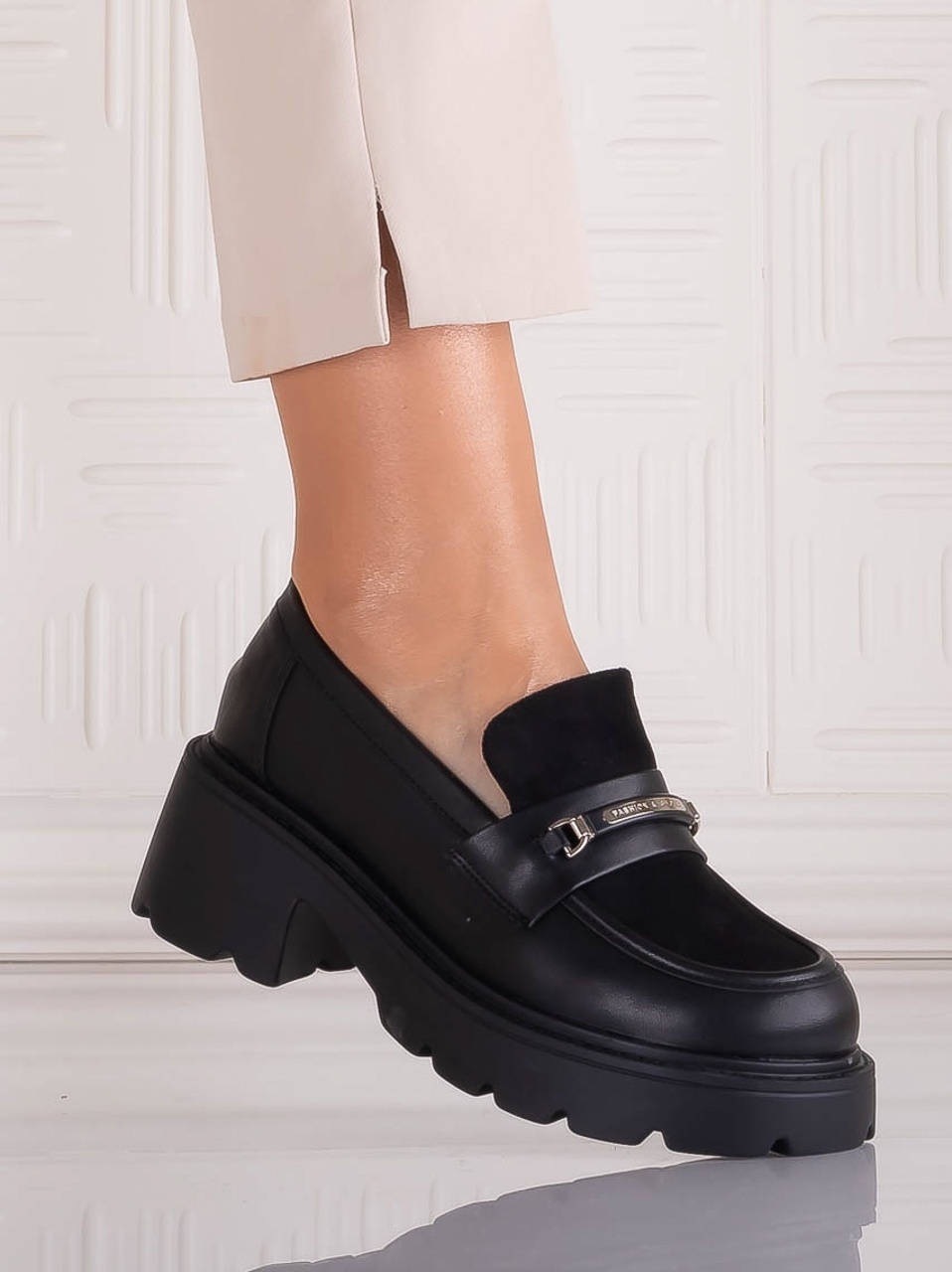 Pantofi dama casual Negri din Piele Ecologica Catilea - RORA - imagine 3