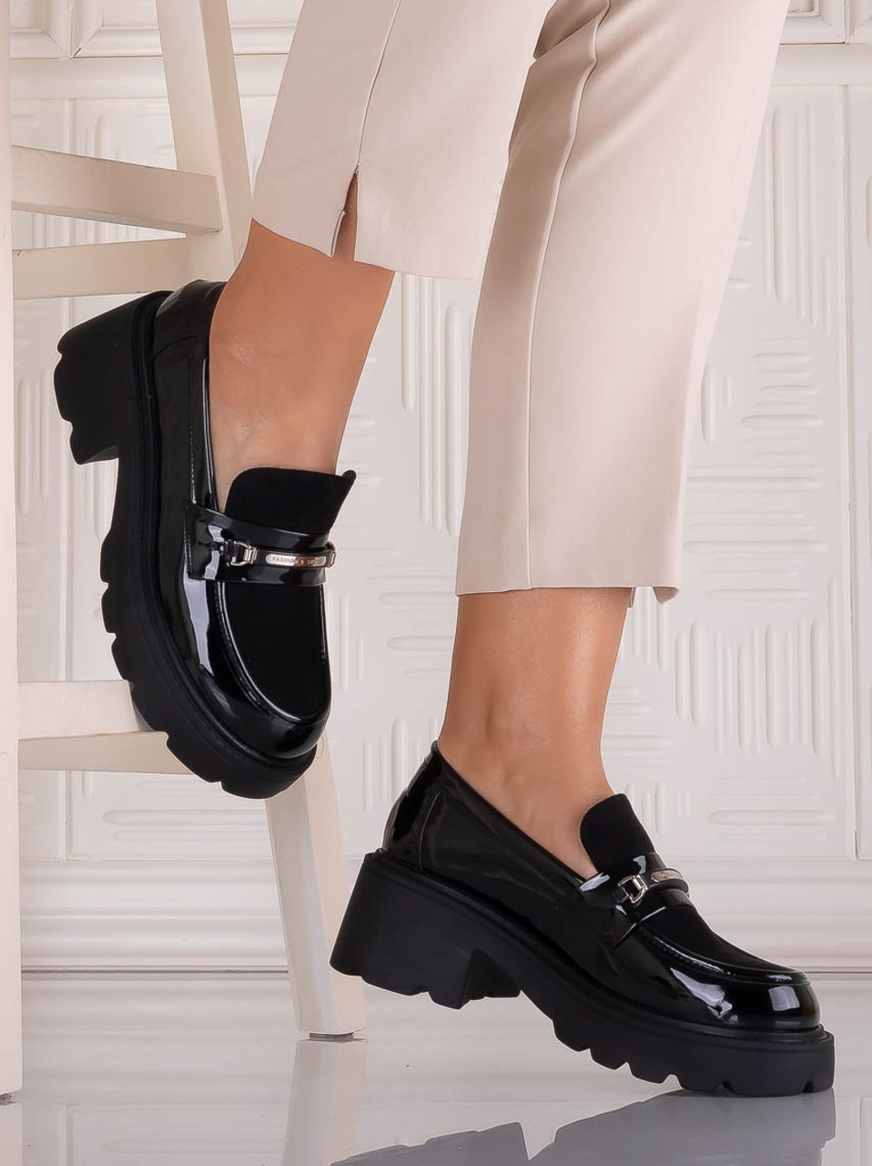 Aceasta este imaginea corespunzatoare acestui obiect