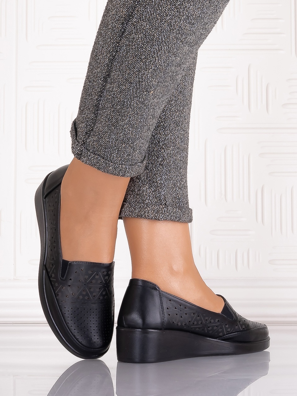 Pantofi casual Negrii dama din Piele Ecologica Aveline - imagine 5