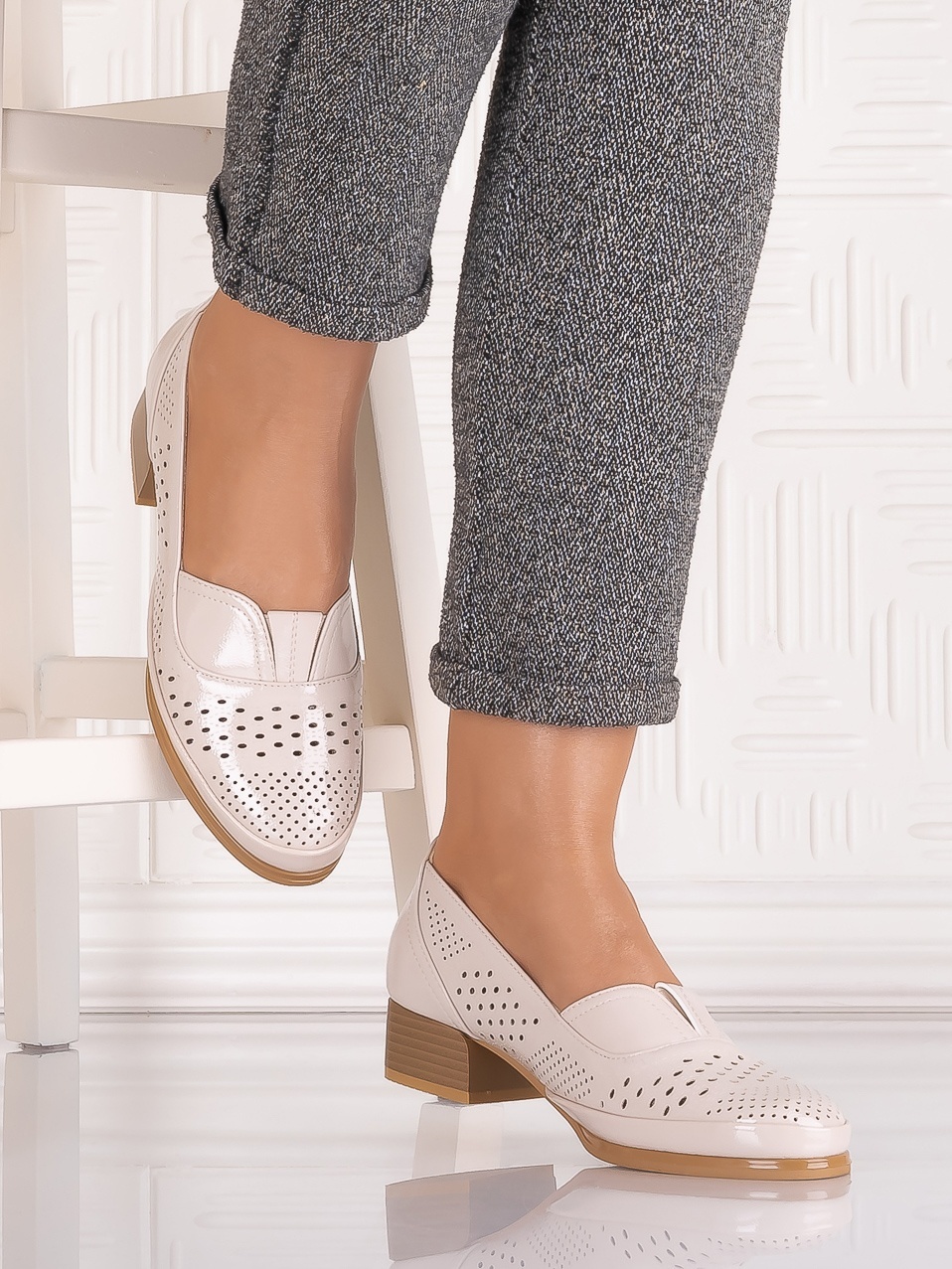 Pantofi casual Bej dama din Piele Ecologica Cosica - imagine 2