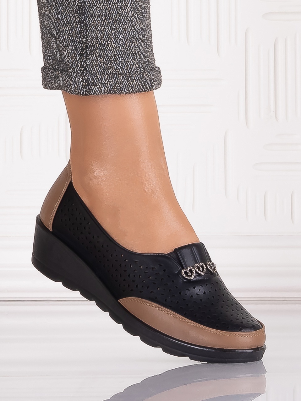 Pantofi casual Negrii dama din Piele Ecologica Irsaia - imagine 2