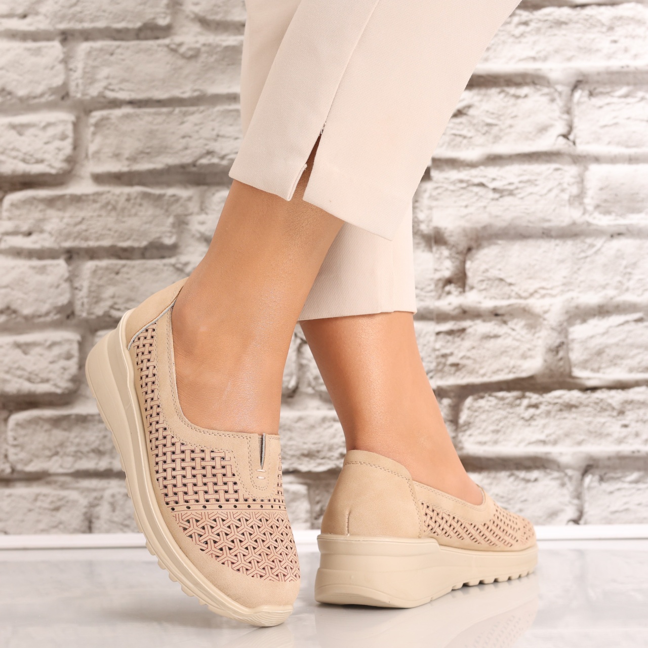 Pantofi dama casual Kaki din Piele Ecologica Sonita