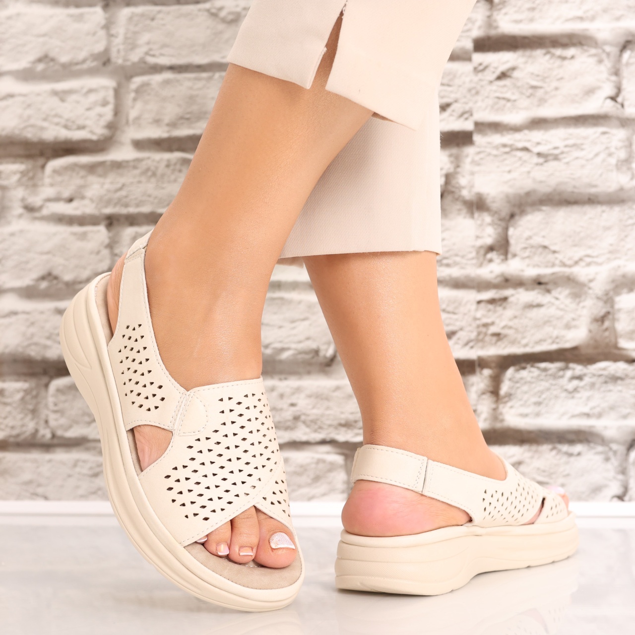 Sandale dama Fara Toc Bej din Piele Ecologica Wilda - 2 | YEO