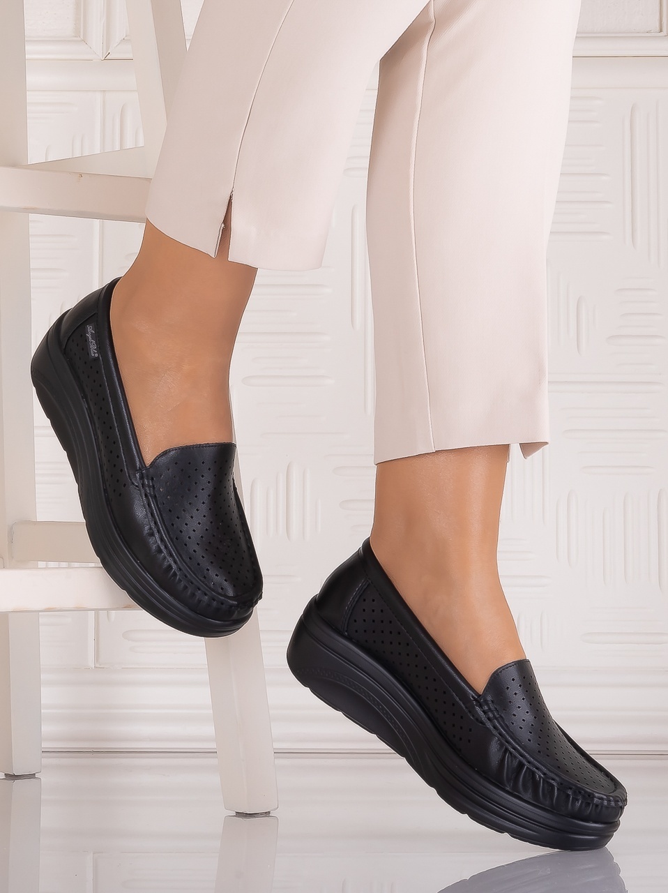 Pantofi dama casual Negrii din Piele Naturală Anastassia