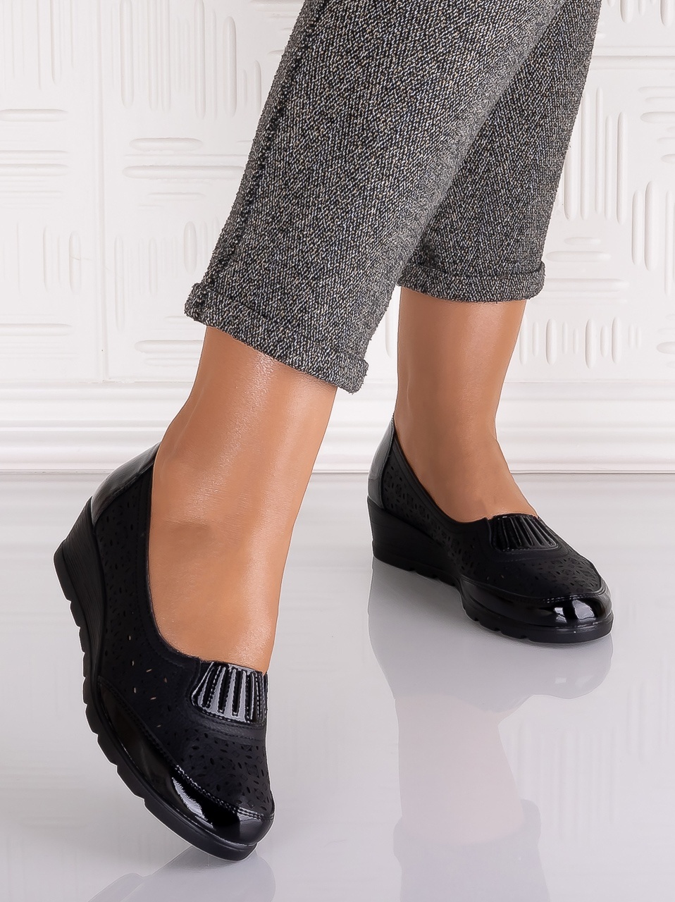 Pantofi dama Negrii din Piele Ecologica Masonia - imagine 5