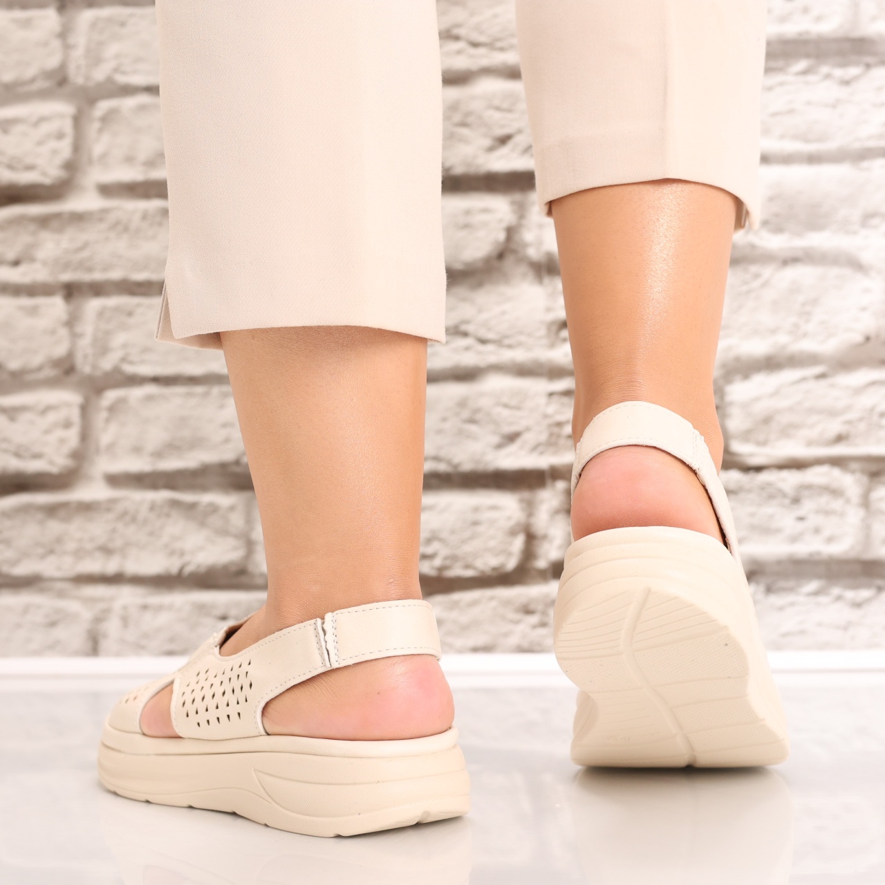 Sandale dama Fara Toc Bej din Piele Ecologica Wilda - 3 | YEO