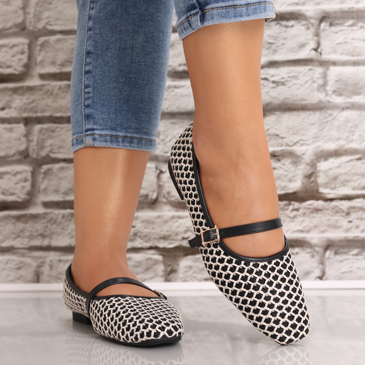Balerini dama Negri din Textil Ariola - 4 | YEO