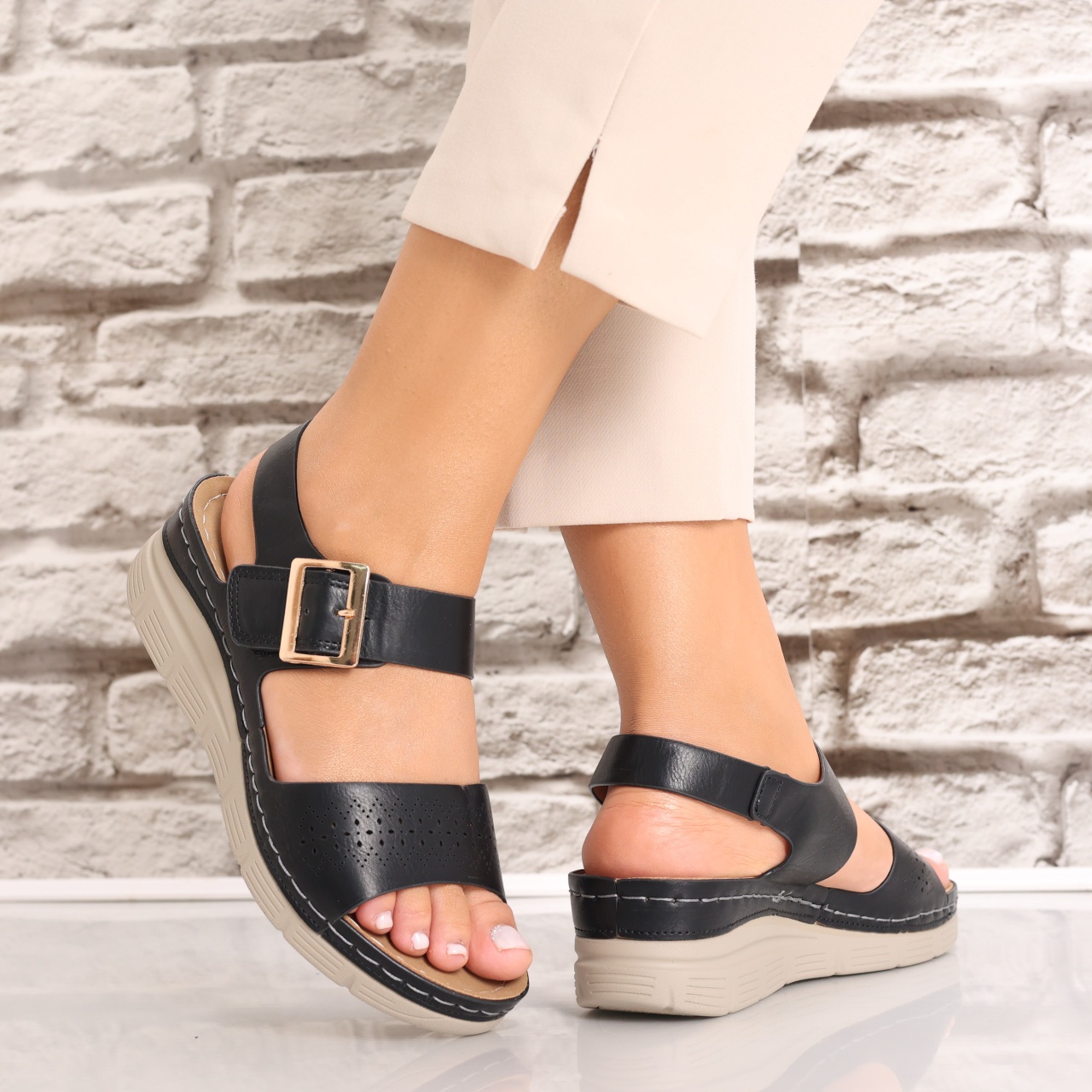 Sandale dama cu platforma Negre din Piele Ecologica Palosa - 2 | YEO