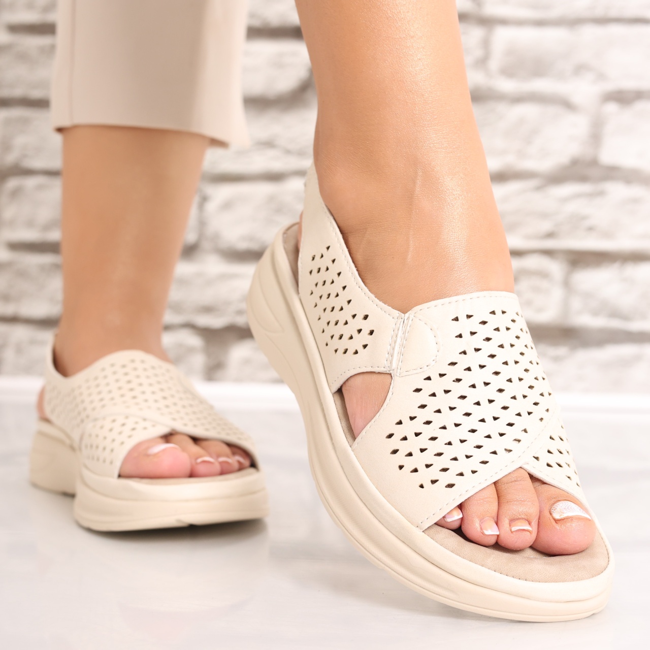 Sandale dama Fara Toc Bej din Piele Ecologica Wilda - 4 | YEO