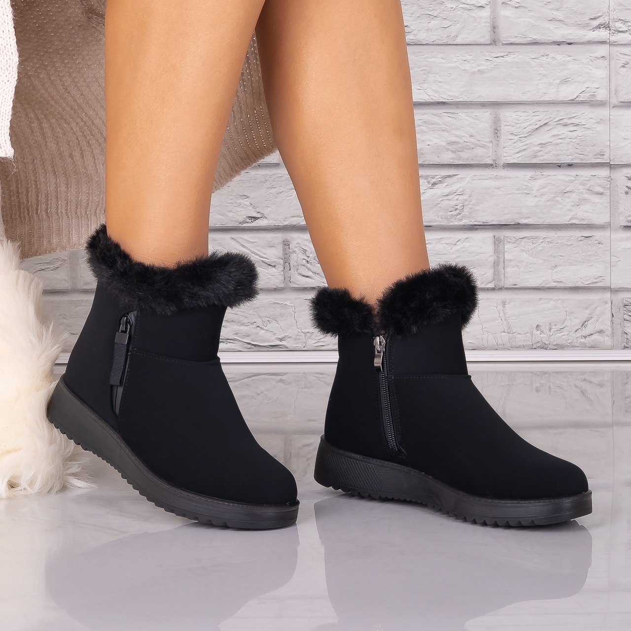 Ghete Dama Imblanite Negre din Piele Ecologica Intoarsa Drema - 2 | YEO