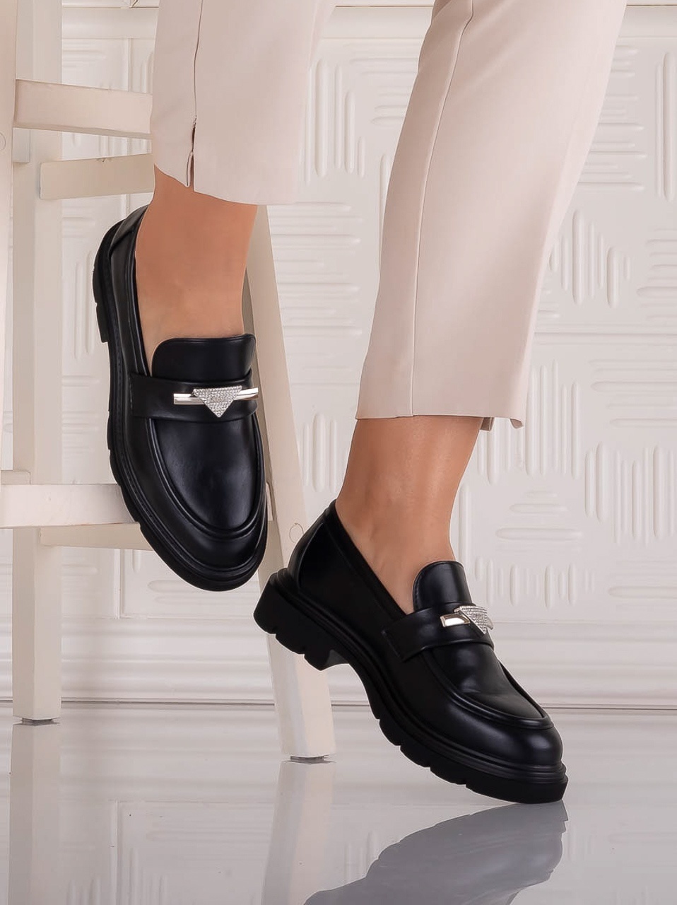 Aceasta este imaginea corespunzatoare acestui obiect