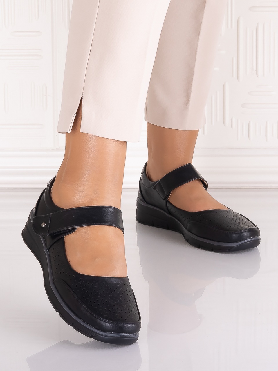 Pantofi dama casual Negrii din Piele Ecologică Anabelle - imagine 4