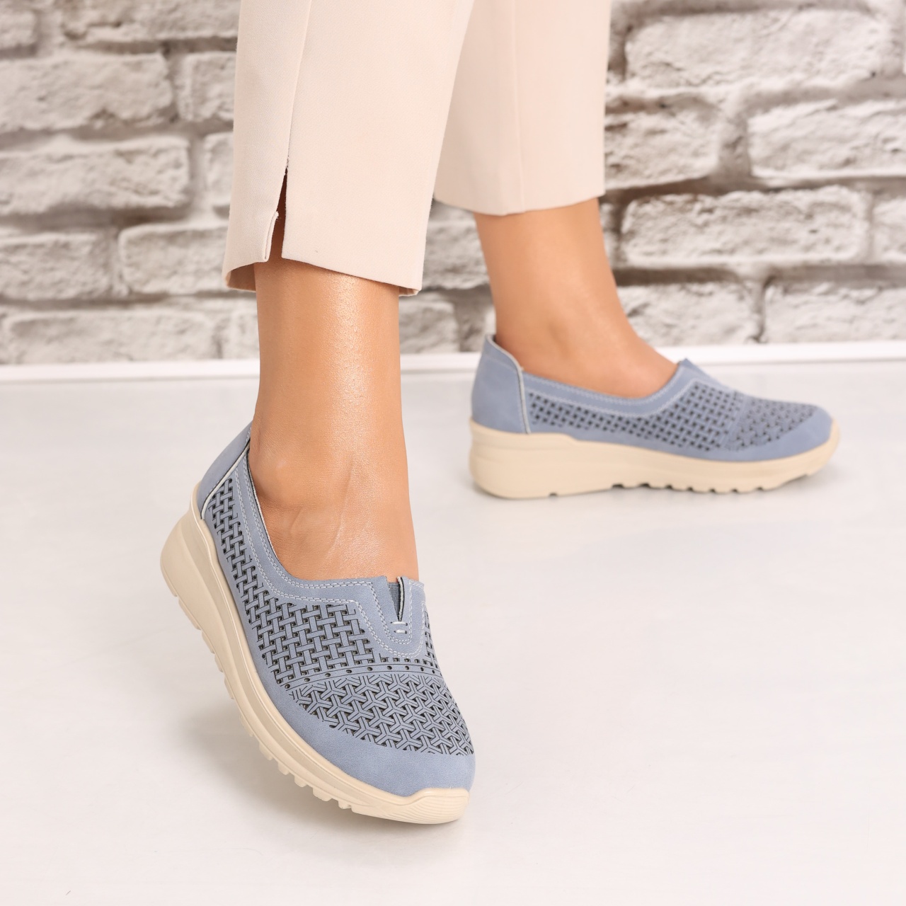 Pantofi dama casual Albstri din Piele Ecologica Sonita - 3 | YEO
