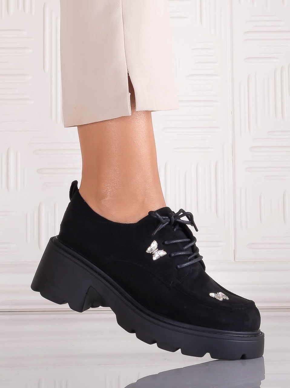 Aceasta este imaginea corespunzatoare acestui obiect