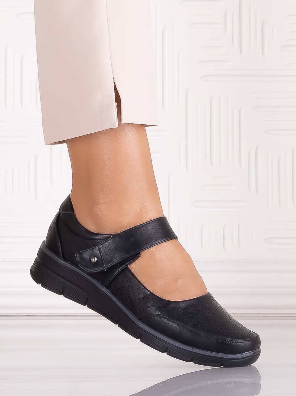 Pantofi dama casual Negrii din Piele Ecologică Anabelle - imagine 2
