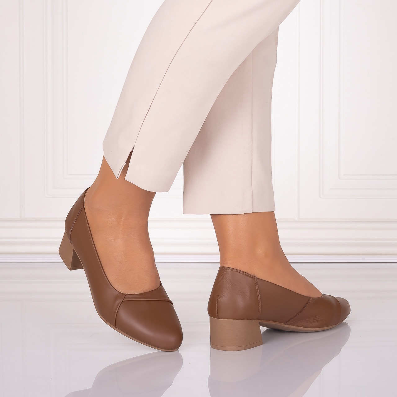 Pantofi dama cu toc Camel din Piele Naturala Rimela - 1 | YEO
