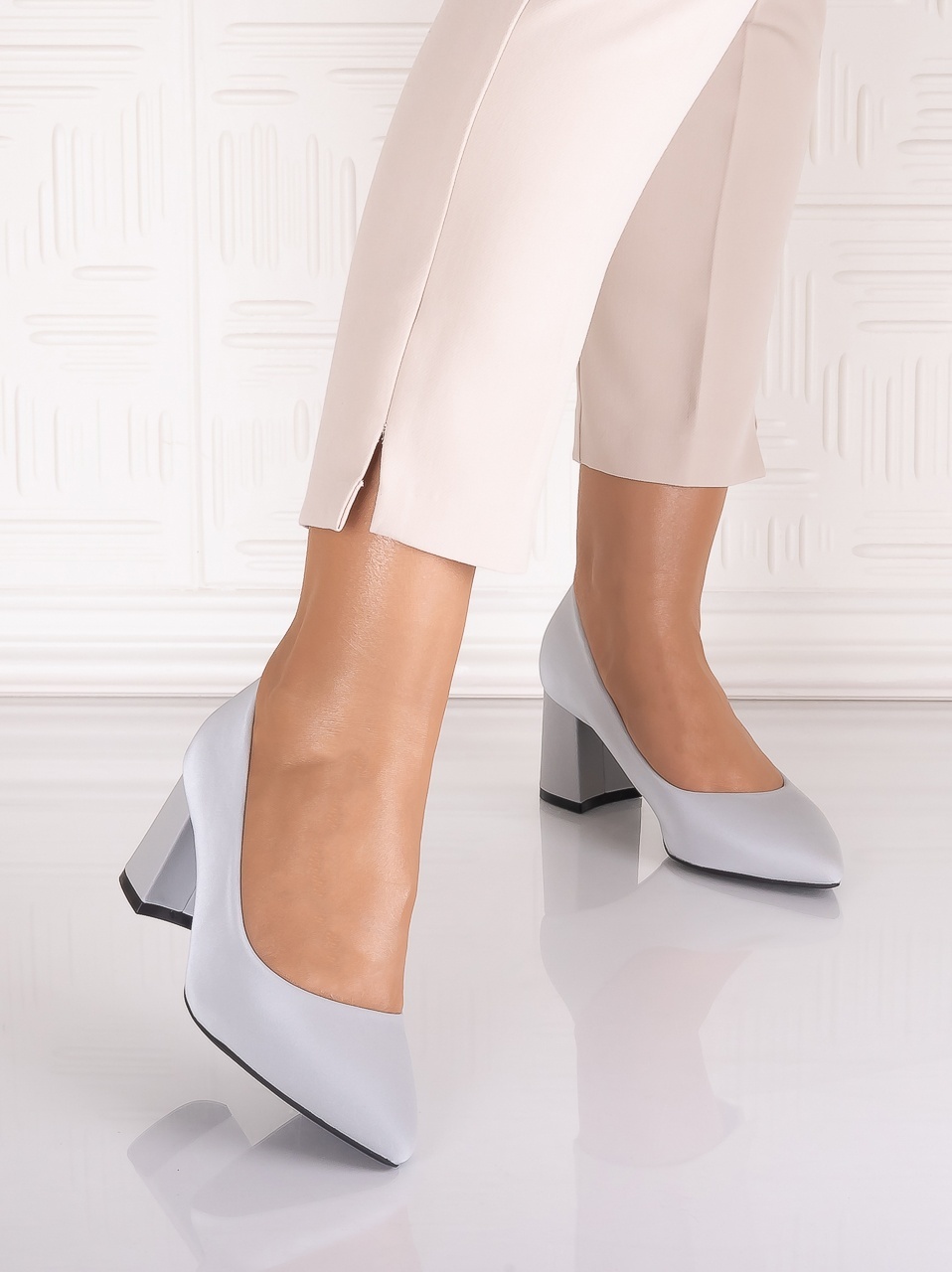 Pantofi dama cu toc Gri din Piele Ecologica Satinata Arriba - imagine 7