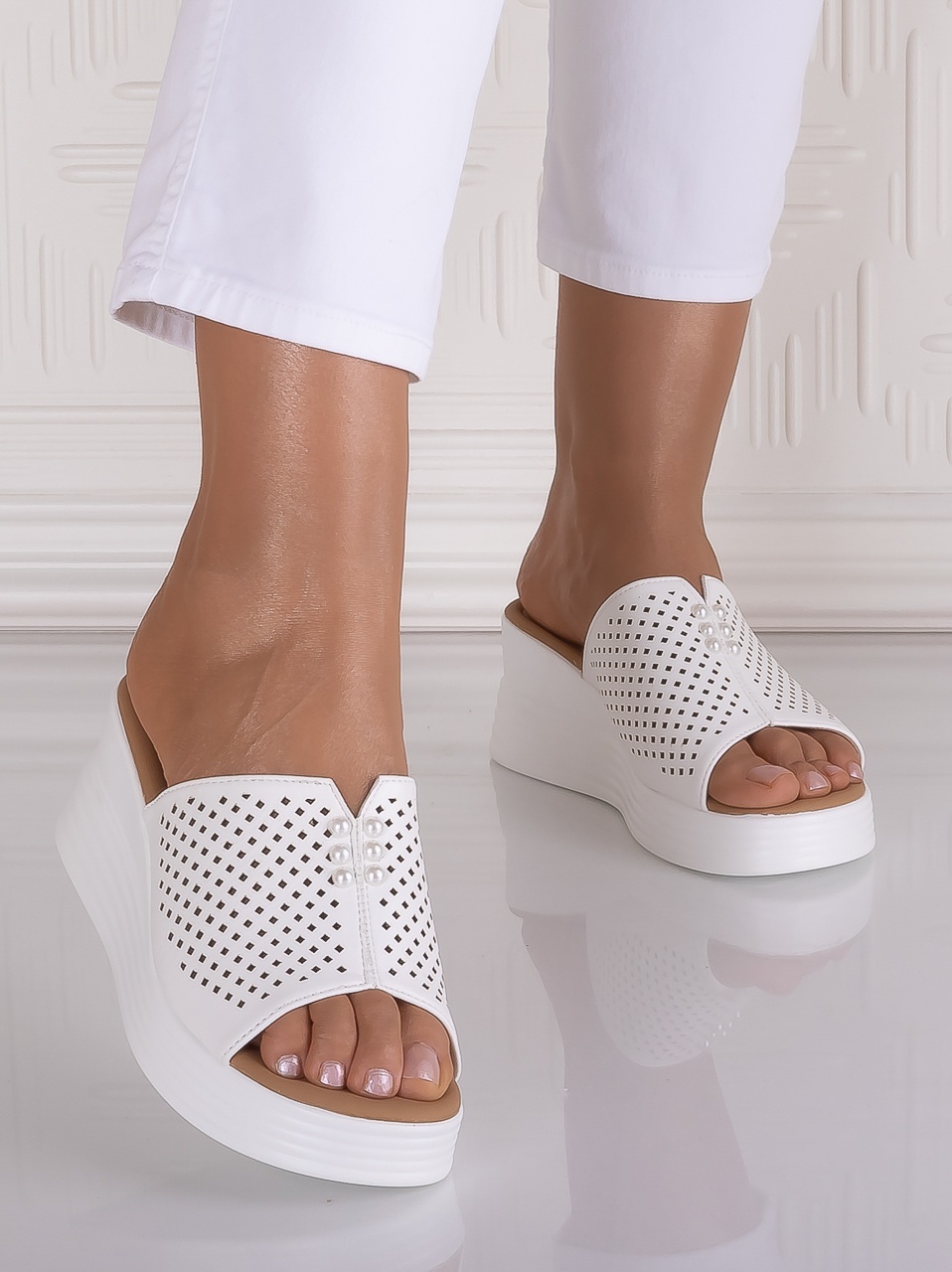 Papuci dama Albi cu platformă din Piele Ecologica Almonda - imagine 4