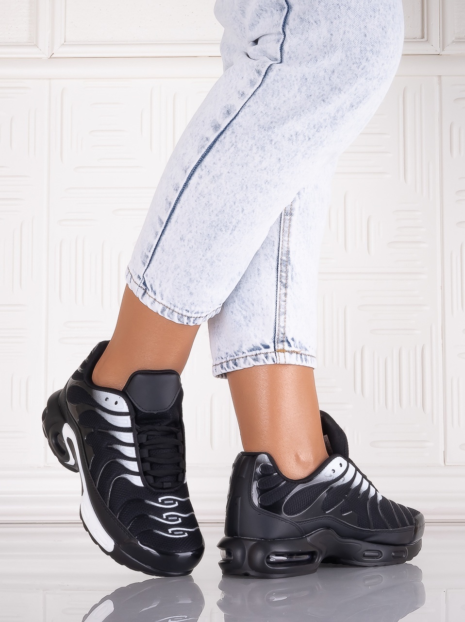 Adidasi dama Negru/alb din Textil Nikona - imagine 4