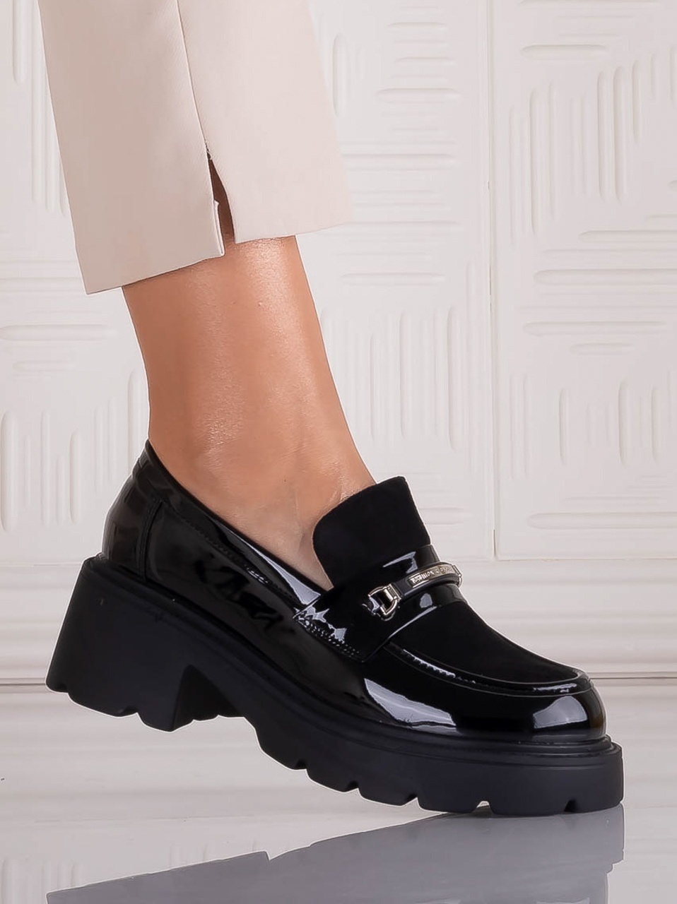 Pantofi dama casual Negri din Piele Ecologica Lacuita Catilea - RORA - imagine 3