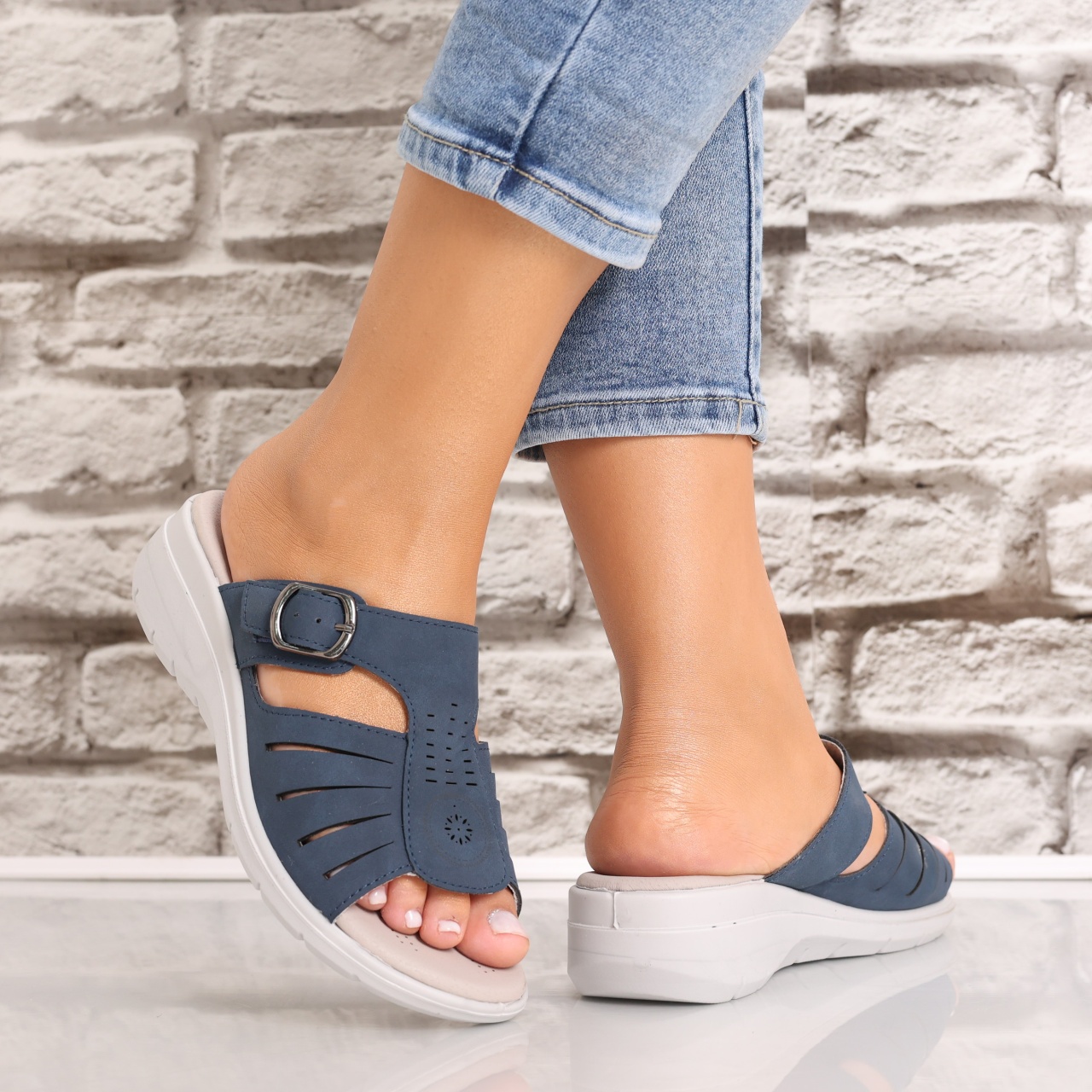 Papuci dama cu platforma Bleumarin din Piele Ecologica Monine - 1 | YEO