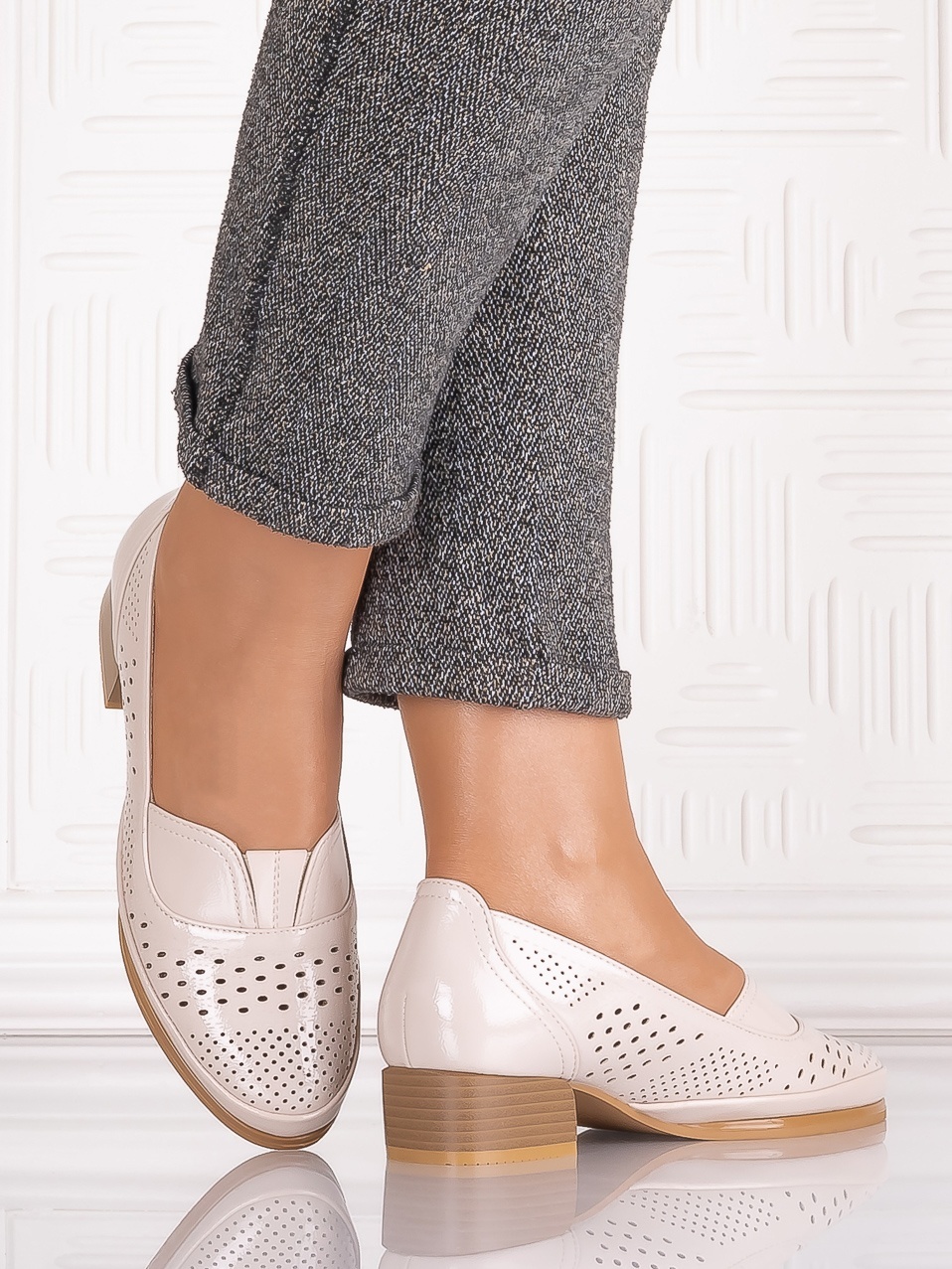 Pantofi casual Bej dama din Piele Ecologica Cosica - imagine 4