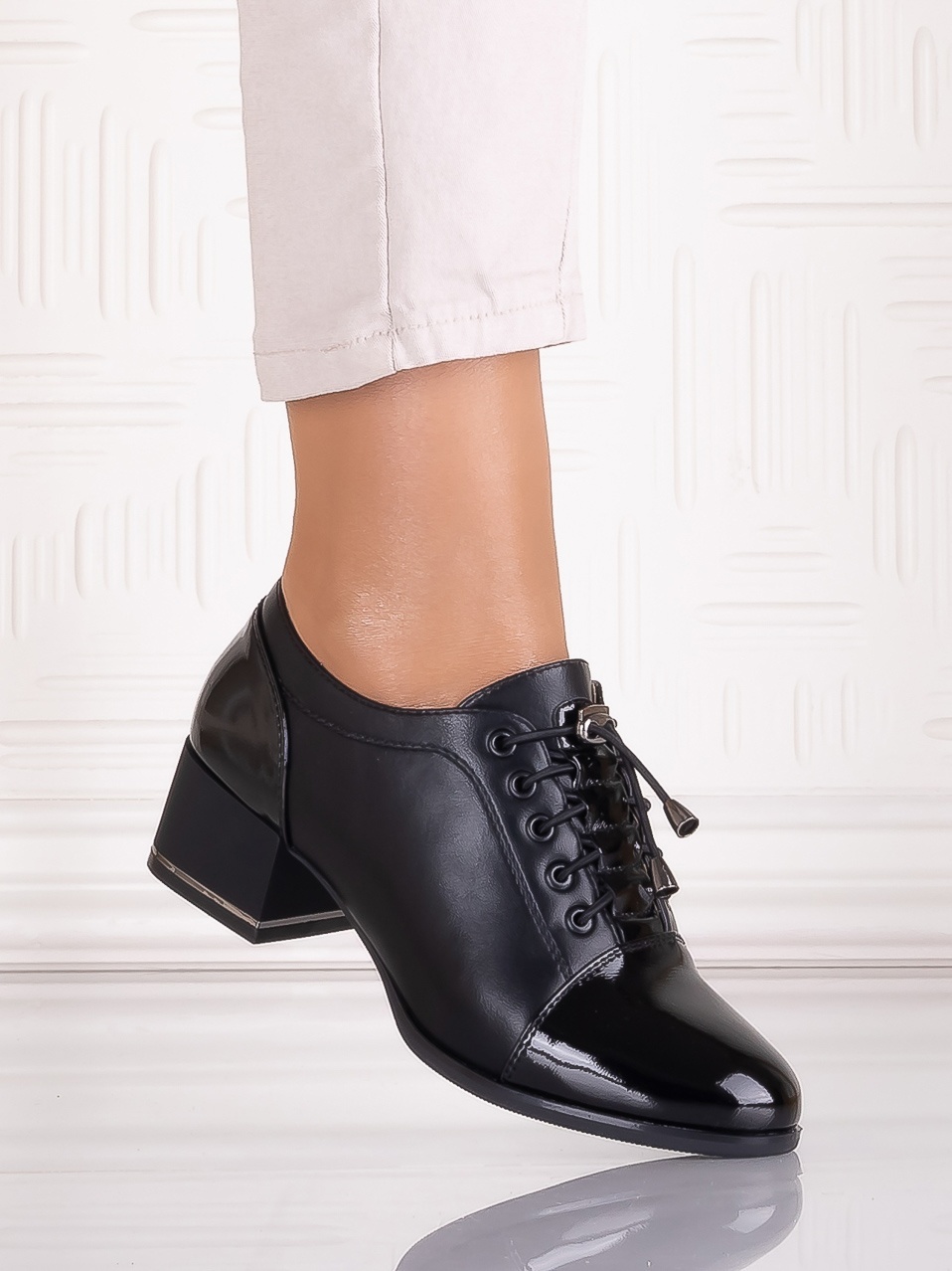 Aceasta este imaginea corespunzatoare acestui obiect