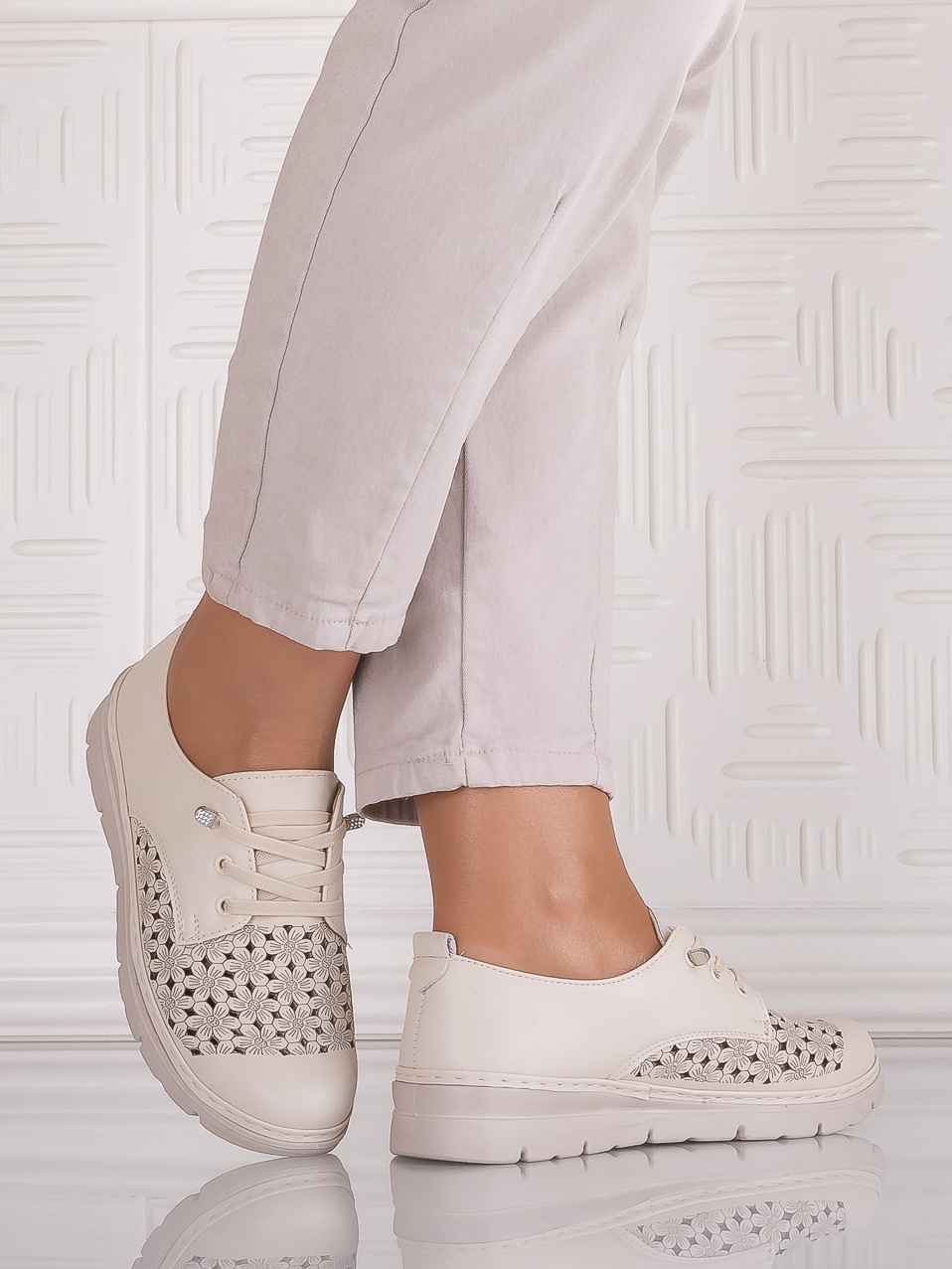 Pantofi dama casual Bej deschis din Piele Ecologica Halya - imagine 2