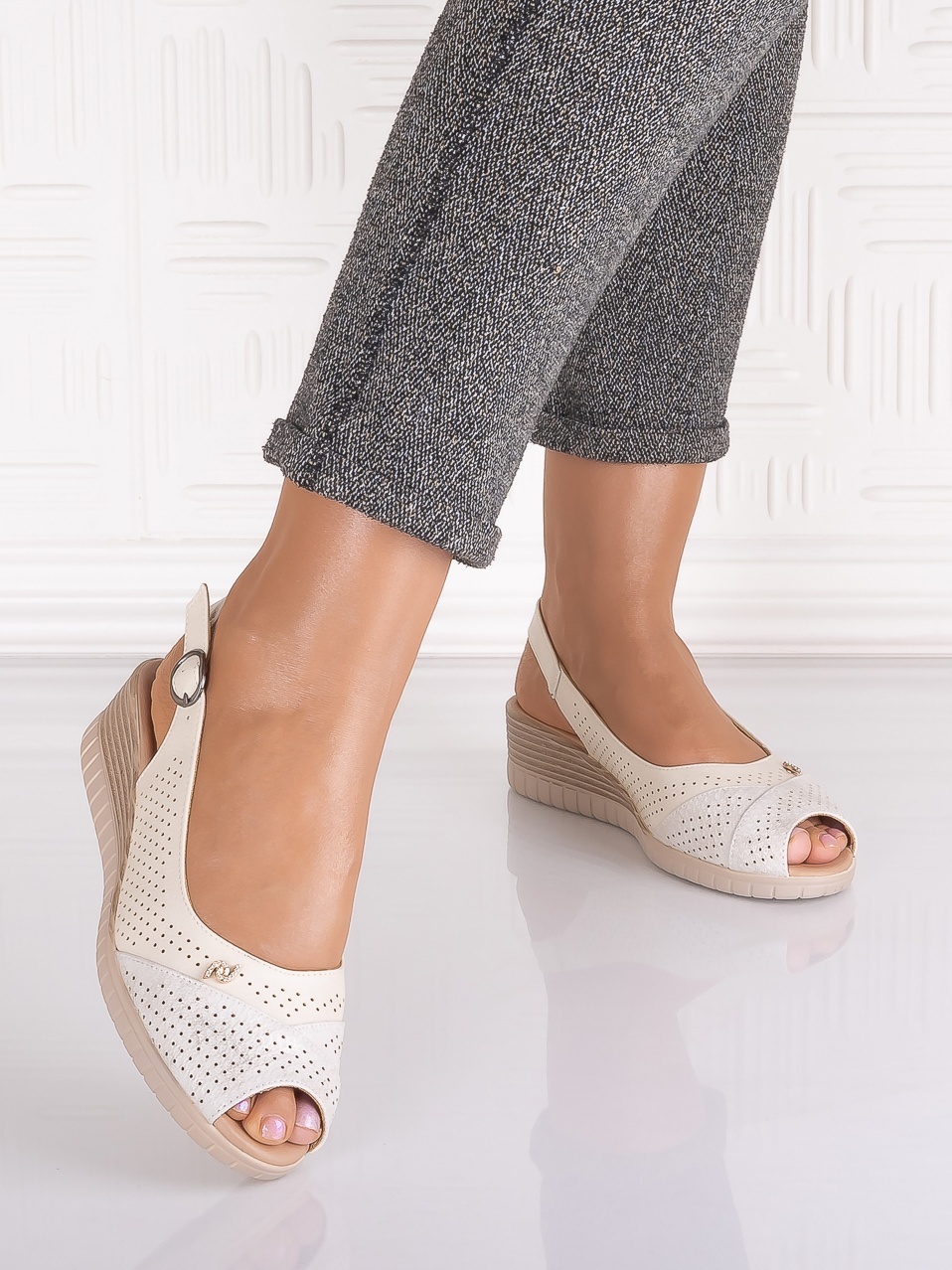 Sandale casual Bej dama din Piele Ecologica Auura - imagine 4