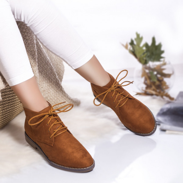 Γυναικείες μπότες από οργανικό δέρμα με καμηλό σουέτ επένδυση