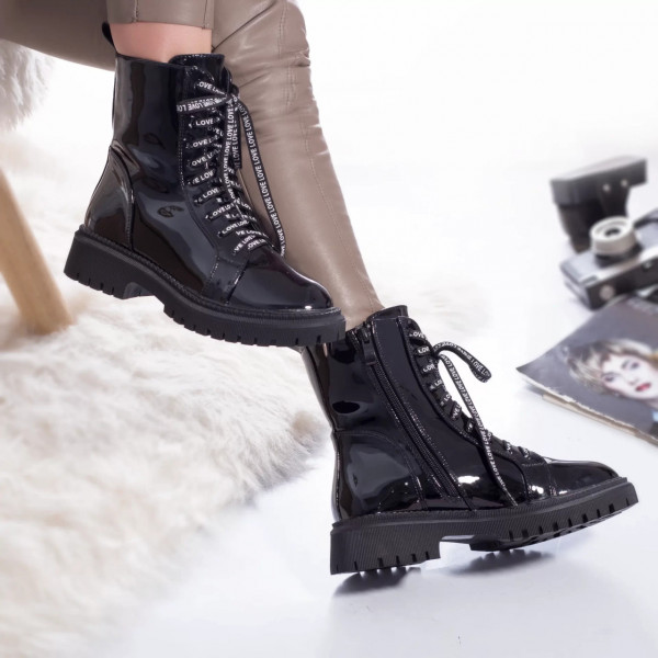 Γυναικείες μπότες με δερμάτινη επένδυση lina μαύρο