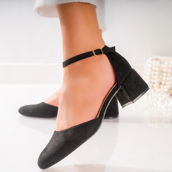 Дамски черни обувки от органична кожа Nopi