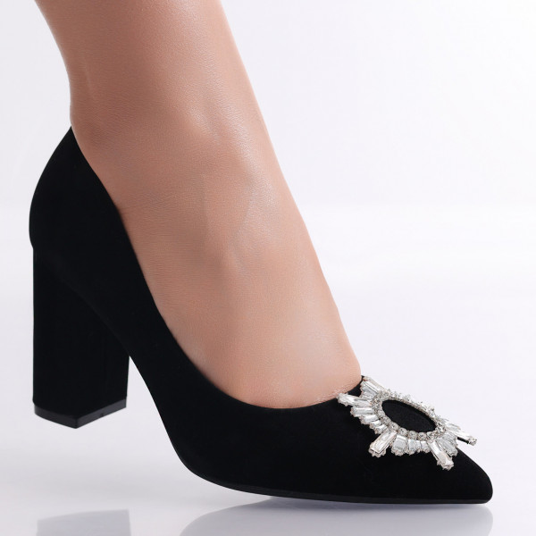Anilva Дамски черни кожени обувки с ток от естествена кожа
