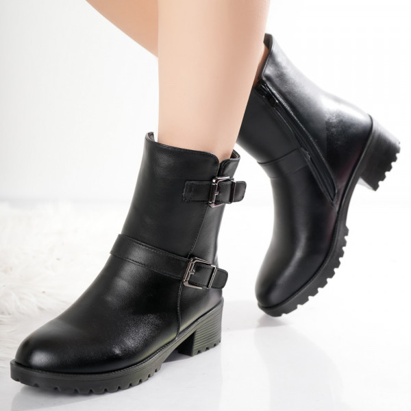 Γυναικείες μπότες με μαύρη σόλα από βιολογικό δέρμα Dulne