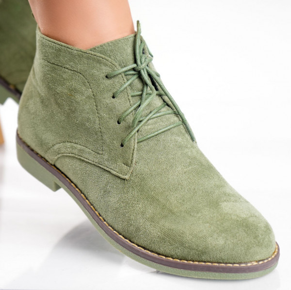 Πράσινες γυναικείες μπότες από βιολογικό δέρμα Turned Rasina