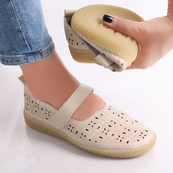 Дамски обувки за ежедневието Бежови, изработени от органична кожа Amata