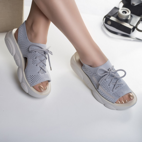 Дамски сандали без ток от сива материя olva
