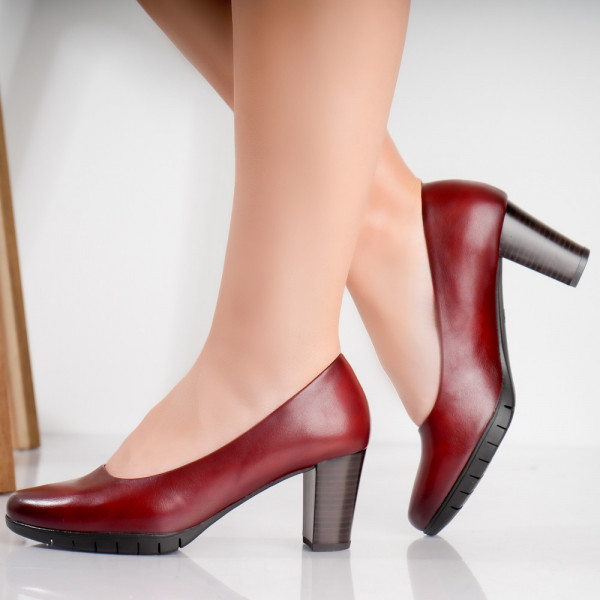 Bordo γυναικεία παπούτσια με τακούνι από οικολογικό δέρμα Arenza