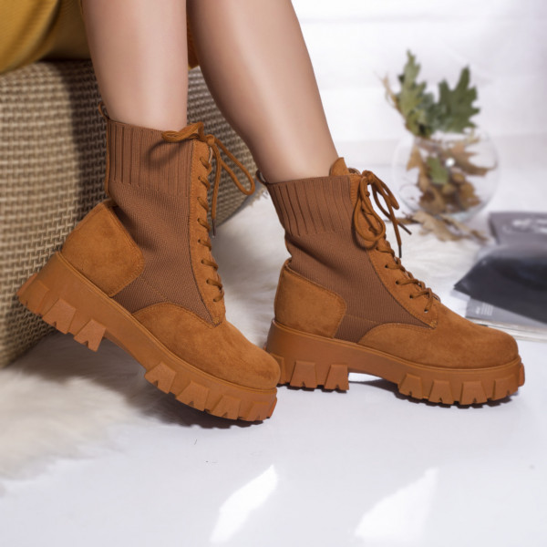 Γυναικείες μπότες από eco leather / textile με επένδυση layla maple