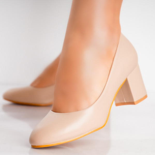 Голи дамски обувки с ток от екологична кожа Nenaz