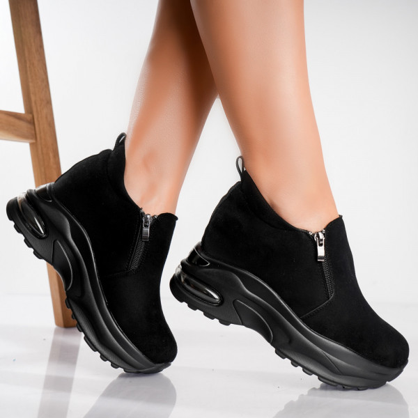 Γυναικεία αθλητικά παπούτσια με πλατφόρμα Μαύρα από φιλικό προς το περιβάλλον δέρμα σουέτ Noiro